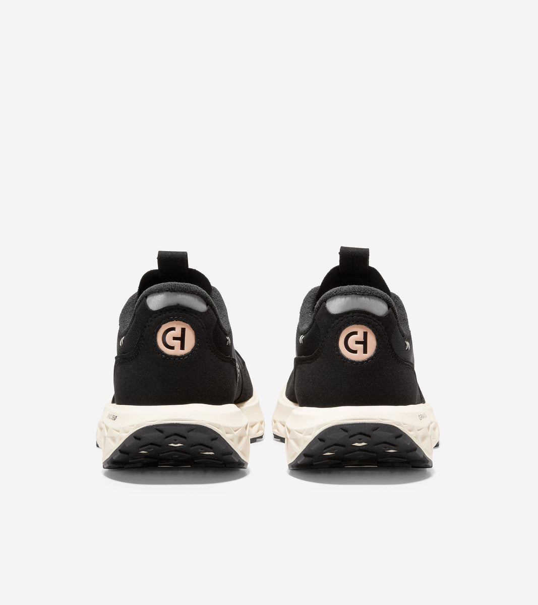 Men's ZERØGRAND Outpace 3 Running Shoe