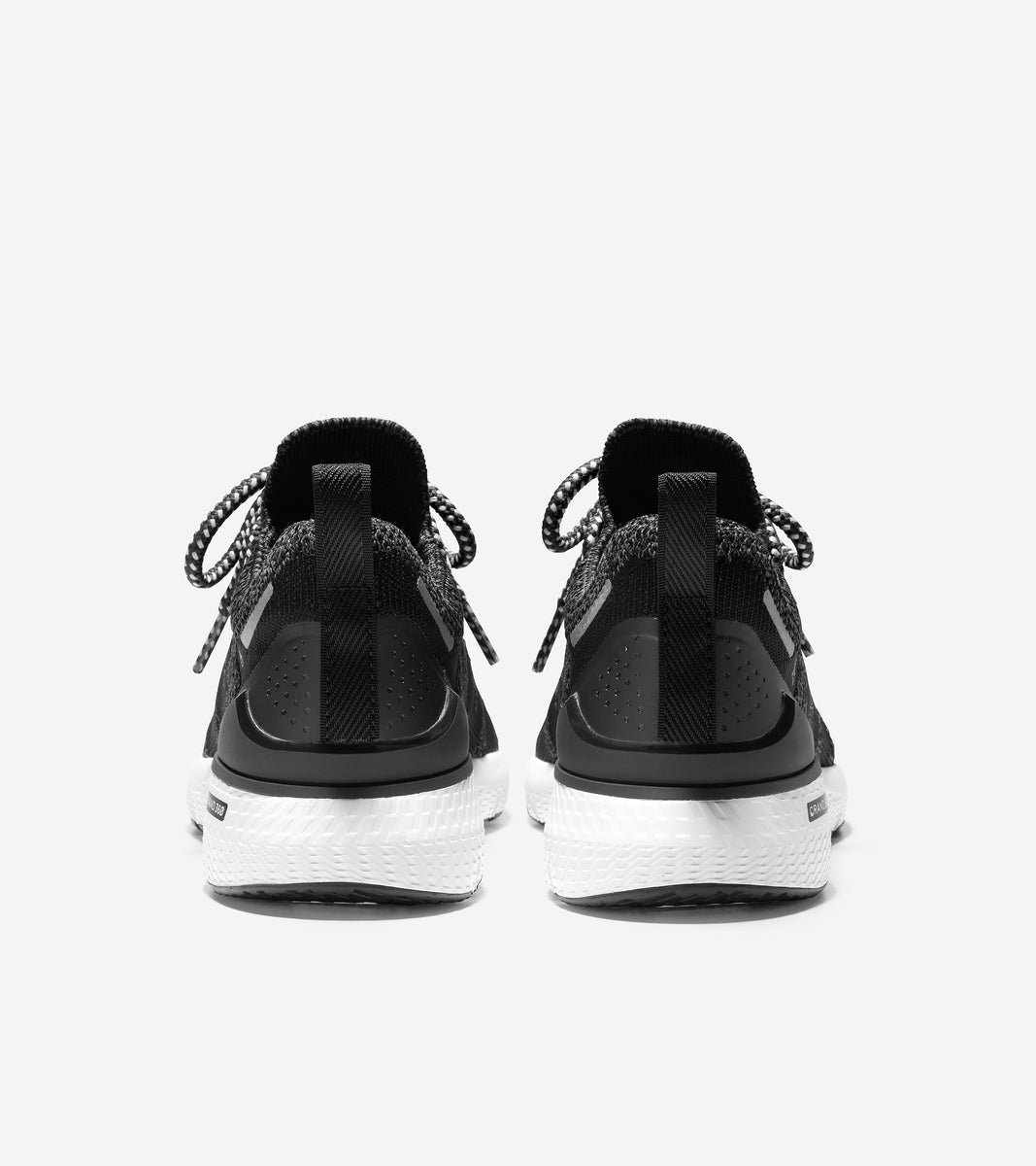 ZERØGRAND Overtake Lite Running Shoe