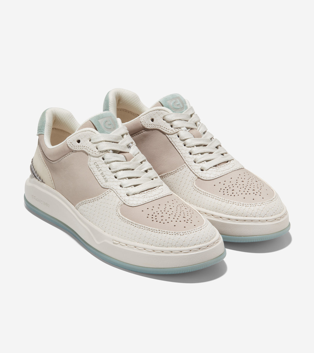 Women's GrandPrø Crossover Sneaker